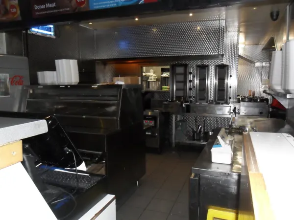 Fast Food Eat In / Take Away