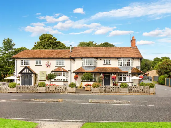 BOUTIQUE COUNTRY INN FULLY RENOVATED RETAINING WEALTH OF RUSTIC CHARM, 1 ACRE+ SITE, GATEWAY TO NORTH YORKSHIRE MOORS, 5 PREMIUM ROOMS, SCOPE FOR 5 MORE, HIGHLY SPECIFIED, STUNNING THROUGHOUT