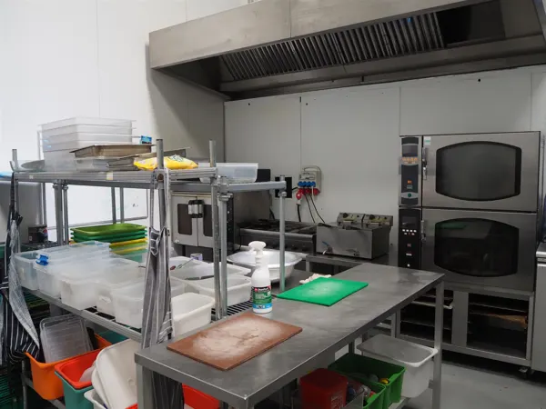 PRE-PACKED SANDWICH MANUFACTURER