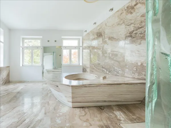 BATHROOM AND KITCHEN RETAILER, OFFERING INSTALLATION AND DESIGN SERVICES