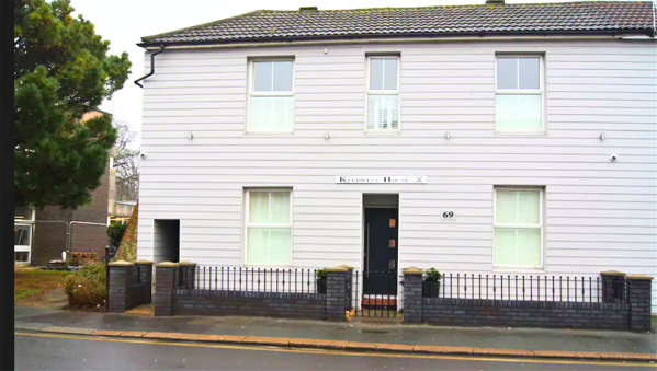 FREEHOLD LETTING APARTMENTS IDEAL INVESTMENT  RESTART OPPORTUNITY WEST SUSSEX