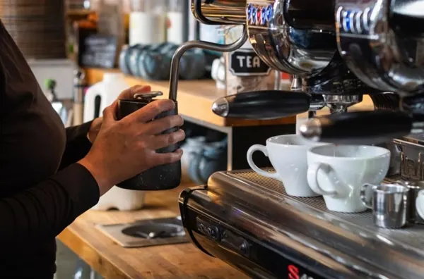 STUNNING ITALIAN CAFE BAR LOCATED IN LINCOLNSHIRE